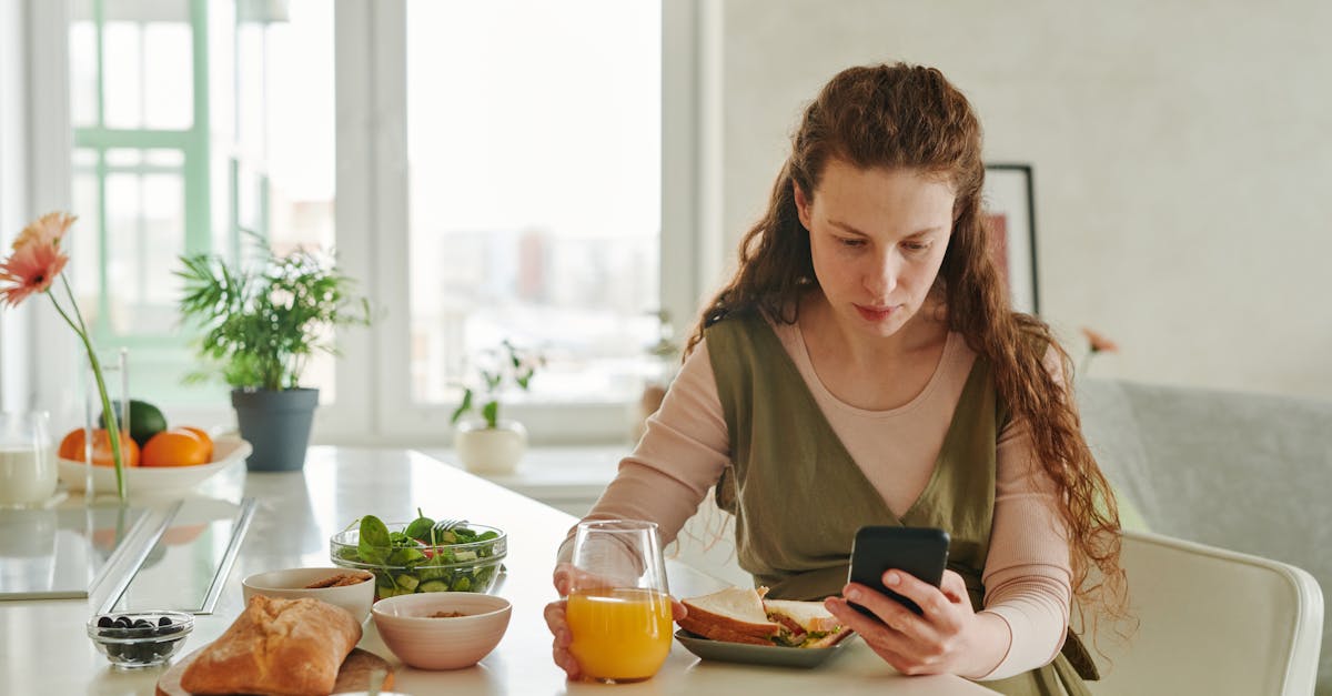 Best Bread for Pregnancy: 5 Healthy Picks to Choose